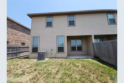 319 Creekside Curve, New Braunfels, TX 78130 - Photo 27