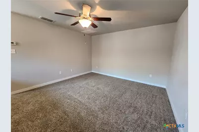 319 Creekside Curve, New Braunfels, TX 78130 - Photo 21