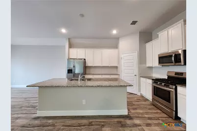 1331 Gruene Glen, New Braunfels, TX 78132 - Photo 13
