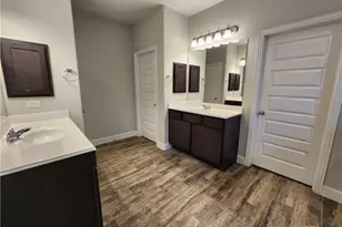 1331 Gruene Glen, New Braunfels, TX 78132 - Photo 21