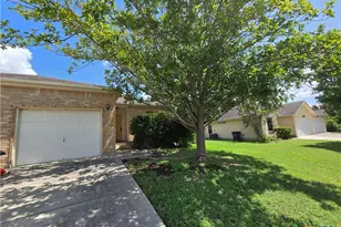3031 Pine Valley Dr, New Braunfels, TX 78130 - Photo 1