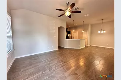 371 Creekside Curve, New Braunfels, TX 78130 - Photo 3
