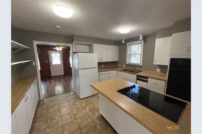 1030 Cole Avenue, New Braunfels, TX 78130 - Photo 9