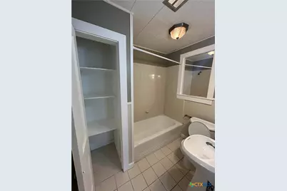 1030 Cole Avenue, New Braunfels, TX 78130 - Photo 19