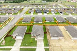 1215 Victory Rnch Trl, Killeen, TX 76549 - Photo 29
