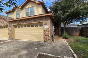 203 Anne Louise Dr, New Braunfels, TX 78130 - Photo 1