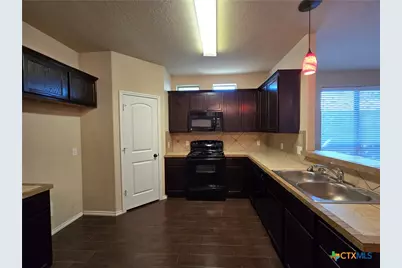 203 Anne Louise Drive, New Braunfels, TX 78130 - Photo 7