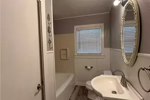 893 Pine St, New Braunfels, TX 78130 - Photo 15