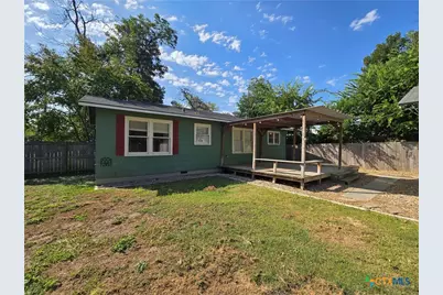 893 Pine Street, New Braunfels, TX 78130 - Photo 23