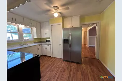 893 Pine Street, New Braunfels, TX 78130 - Photo 11