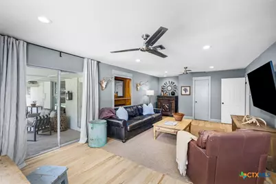 226 Oakwood Boulevard, New Braunfels, TX 78130 - Photo 25