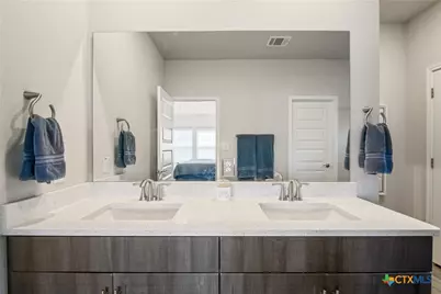 10310 Mager Lane, Hutto, TX 78634 - Photo 17