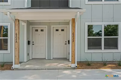 622 E 8th Avenue #A & B, Belton, TX 76513 - Photo 5