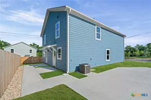 1407 S Martin Luther King Jr Dr, Temple, TX 76504 - Photo 5