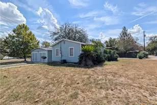 890 Josephine St, New Braunfels, TX 78130 - Photo 37