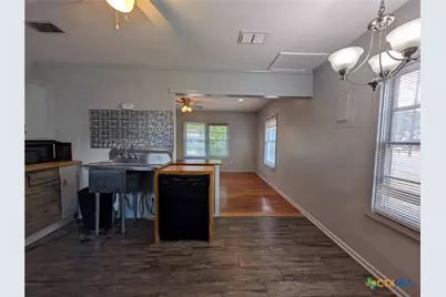 890 Josephine Street, New Braunfels, TX 78130 - Photo 7