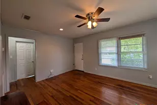 890 Josephine St, New Braunfels, TX 78130 - Photo 19