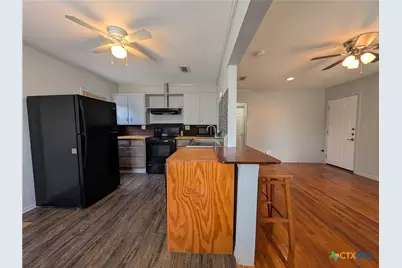 890 Josephine Street, New Braunfels, TX 78130 - Photo 3
