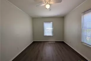890 Josephine St, New Braunfels, TX 78130 - Photo 15