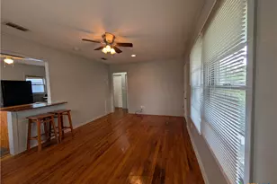 890 Josephine St, New Braunfels, TX 78130 - Photo 13