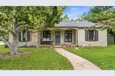 1031 E Walnut Street, Seguin, TX 78155 - Photo 29