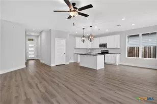 2022 Mercer St, Nolanville, TX 76559 - Photo 15