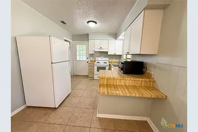 705 Woodcrest Circle, New Braunfels, TX 78130 - Photo 7