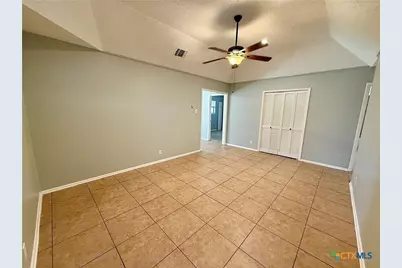 705 Woodcrest Circle, New Braunfels, TX 78130 - Photo 3