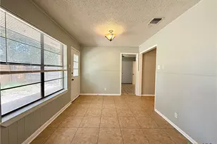 705 Woodcrest Cir, New Braunfels, TX 78130 - Photo 9