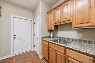 8006 Ridgeway Ct, Nolanville, TX 76559 - Photo 27