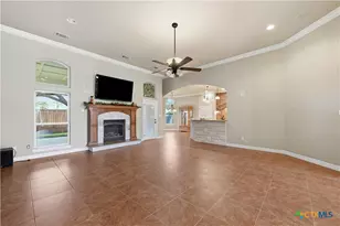 8006 Ridgeway Ct, Nolanville, TX 76559 - Photo 3
