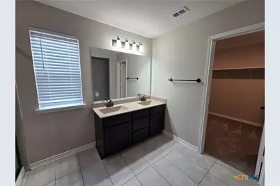 1905 Brook Bend, New Braunfels, TX 78130 - Photo 13