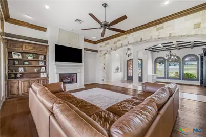 448 Champlain Street, Victoria, TX 77905 - Photo 19