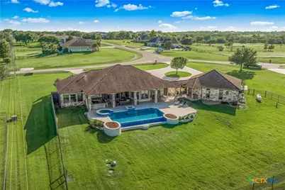 448 Champlain Street, Victoria, TX 77905 - Photo 11