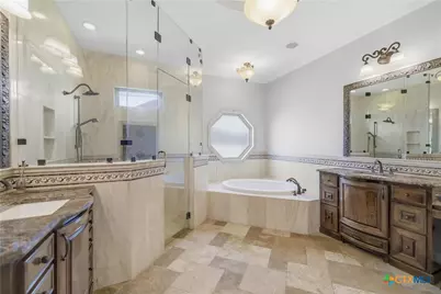 448 Champlain Street, Victoria, TX 77905 - Photo 29