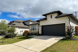1546 Escarpment, New Braunfels, TX 78132 - Photo 3
