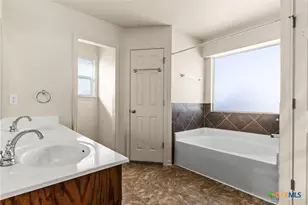 3408 Logsdon St, Copperas Cove, TX 76522 - Photo 7