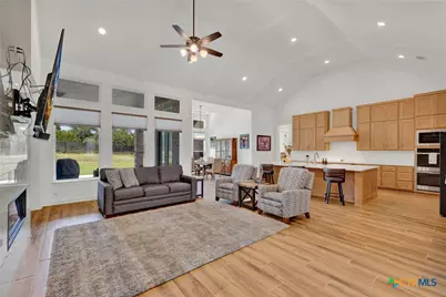 10696 Chestnut Warbler, New Braunfels, TX 78132 - Photo 11