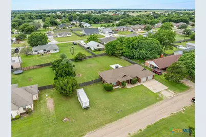 381 Norwood Drive, Woodway, TX 76712 - Photo 3