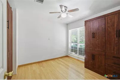 213 Rio Vista Drive, Georgetown, TX 78626 - Photo 23