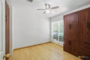 213 Rio Vista Dr, Georgetown, TX 78626 - Photo 23