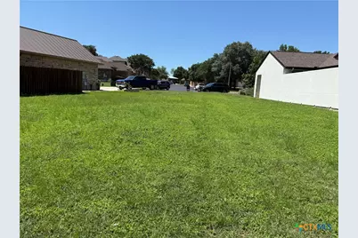 1732 Nordberg, Seguin, TX 78155 - Photo 9