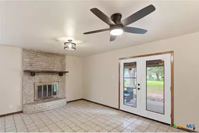 504 Dove, Victoria, TX 77905 - Photo 11
