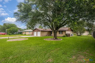 504 Dove, Victoria, TX 77905 - Photo 33