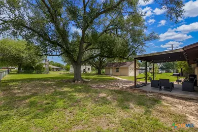 504 Dove, Victoria, TX 77905 - Photo 29