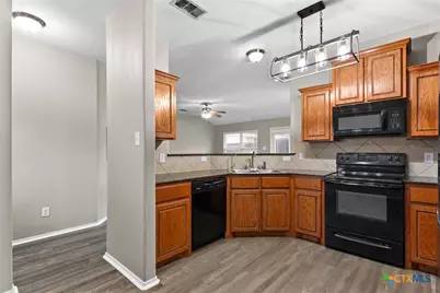 7606 Oliver Loving Drive, Killeen, TX 76549 - Photo 5