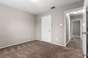 7606 Oliver Loving Dr, Killeen, TX 76549 - Photo 15