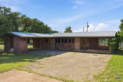 2501 Lowrey Drive, Gatesville, TX 76528 - Photo 5