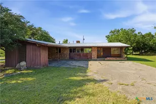 2501 Lowrey Dr, Gatesville, TX 76528 - Photo 3
