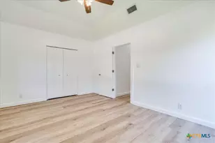 2132 Northcrest Dr, New Braunfels, TX 78130 - Photo 19